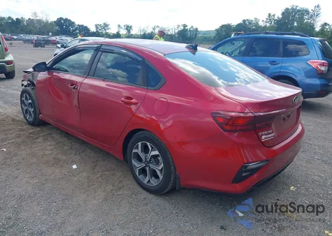 2019 Kia Forte Lxs z USA, uszkodzony, nr VIN 3KPF24AD8KE112309